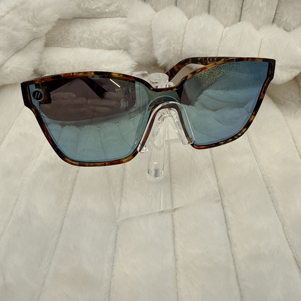 Blenders "Tiger Beach" Tortoise BLUE MIRROR Polarized Sunglasses Oversize Glam